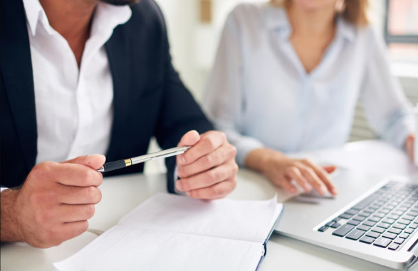 Asesoría laboral y nóminas